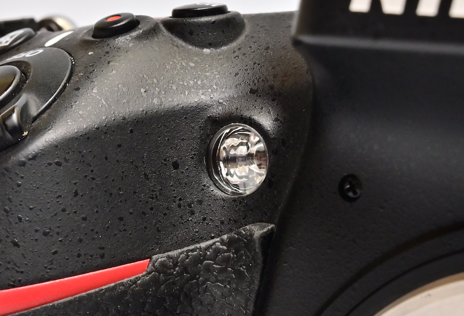AF illuminator